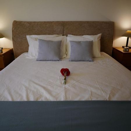 Amazing Lodge By The Ocean - Fully Equipped! Ericeira Esterno foto