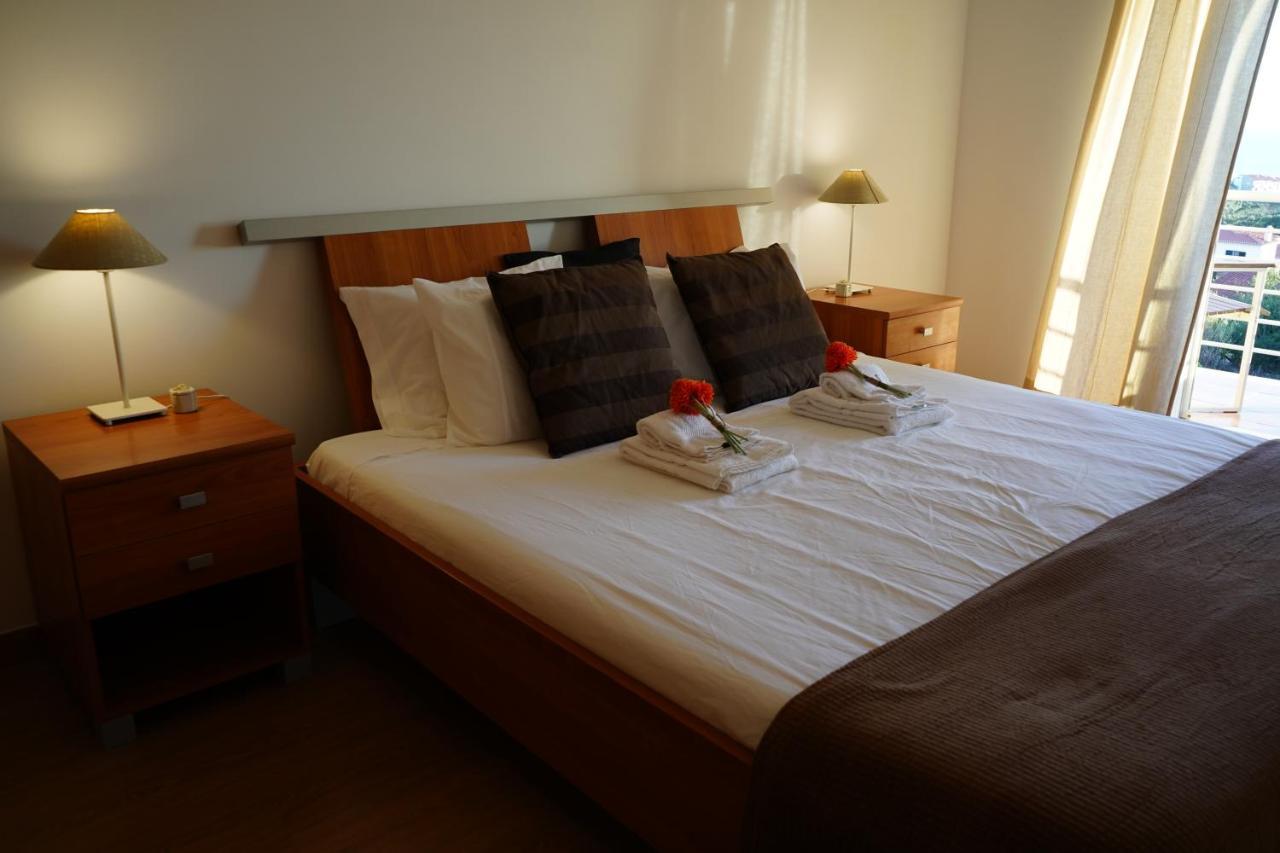Amazing Lodge By The Ocean - Fully Equipped! Ericeira Esterno foto